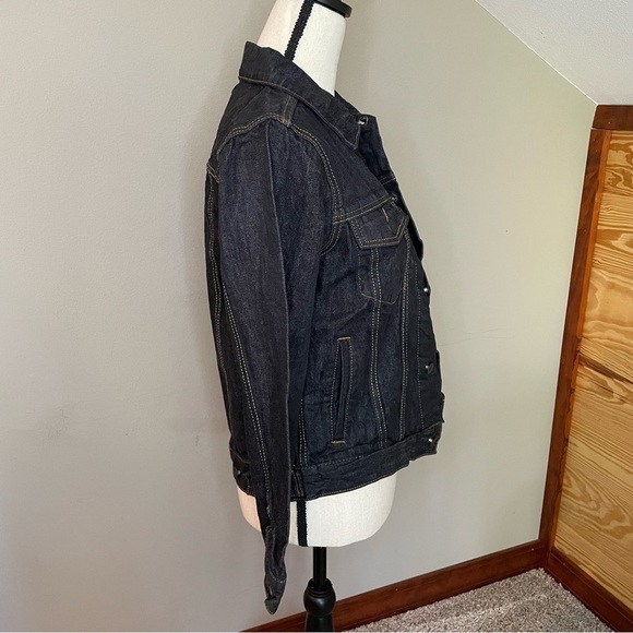 Levi’s Kids Denim Trucker Jean Jacket Dark Wash Unisex Medium 10-12 Years NWT - Picture 2 of 9